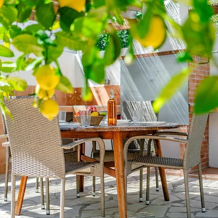 Tulipanes By Interhome וילה