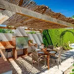 Tulipanes By Interhome Villa Dénia