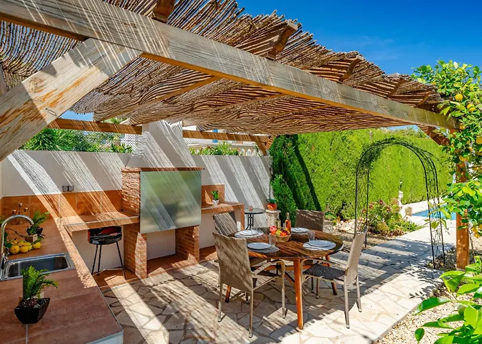 Tulipanes By Interhome Villa Dénia
